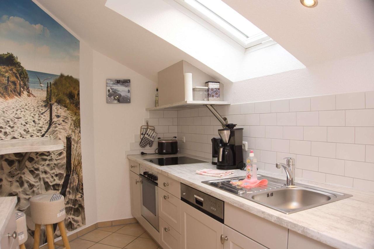 Balkon Mit Traumhaften Meerblick, Gratis Nutzung Vom Ahoi Erlebnisbad Und Sauna In Sellin Duenenhaus Fewo05 Goehren  Exteriér fotografie