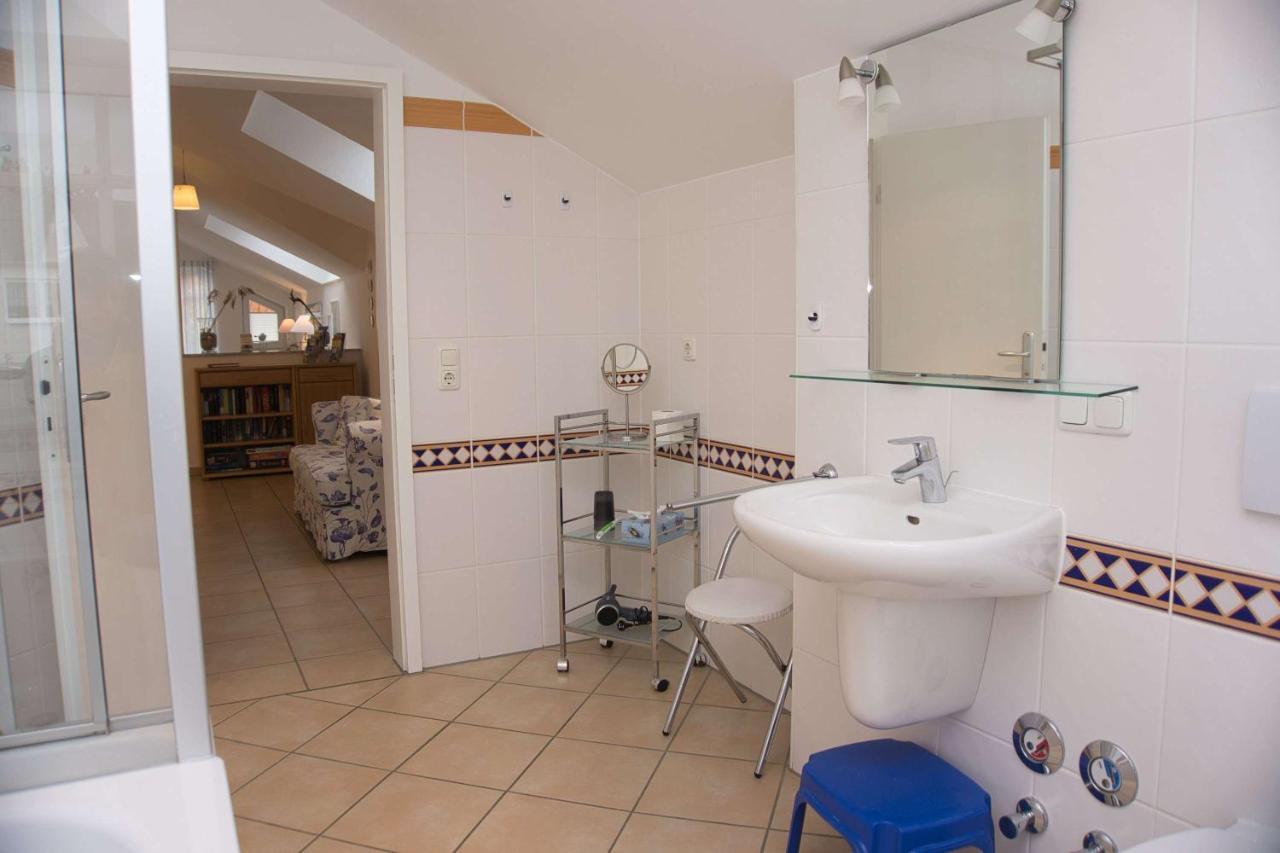Balkon Mit Traumhaften Meerblick, Gratis Nutzung Vom Ahoi Erlebnisbad Und Sauna In Sellin Duenenhaus Fewo05 Goehren  Exteriér fotografie